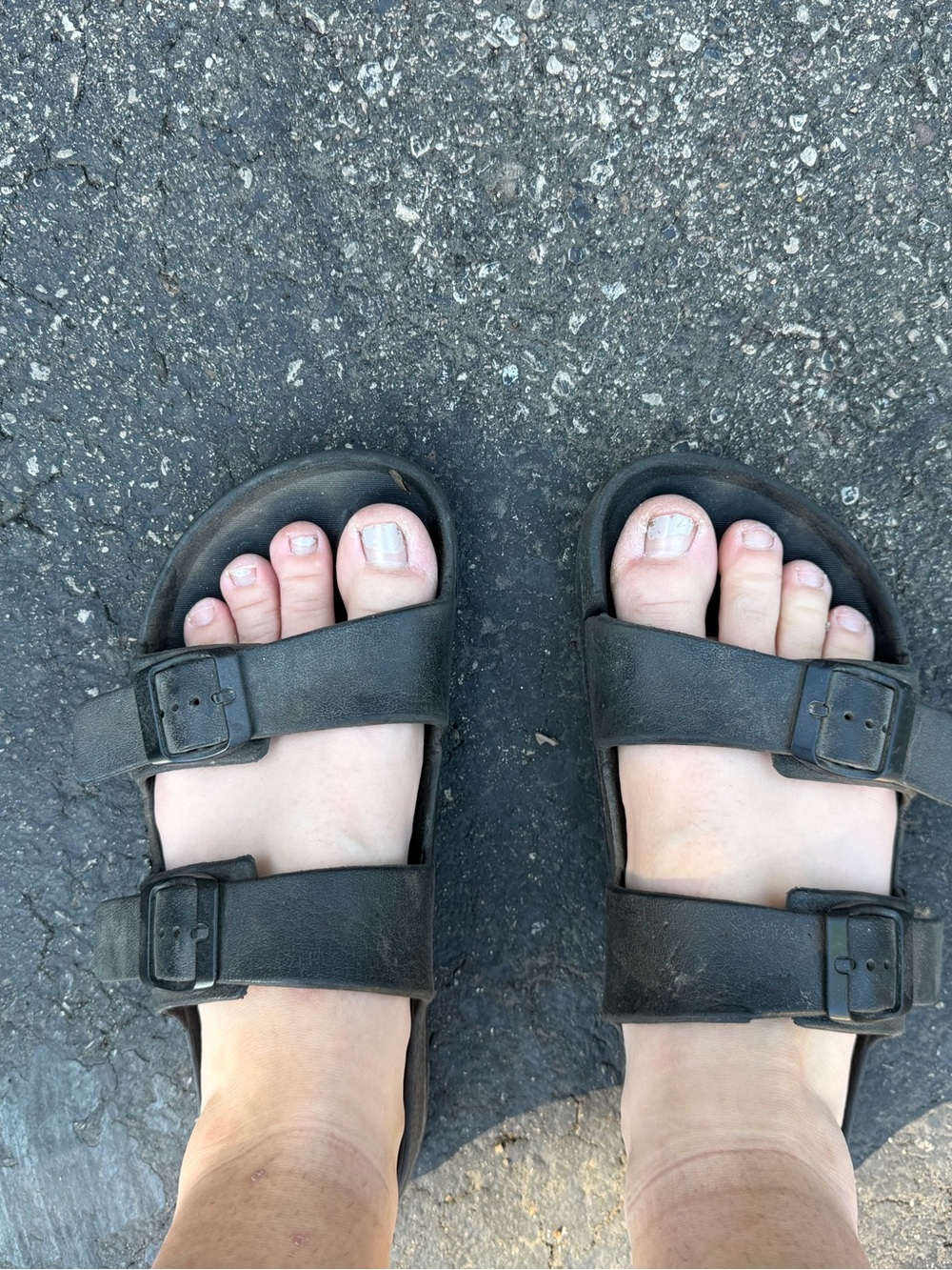 Women’s sandals